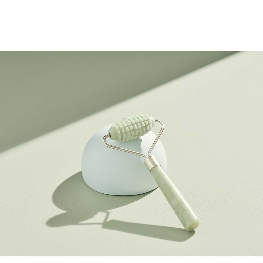 Gua Sha – För fast hy med glöd