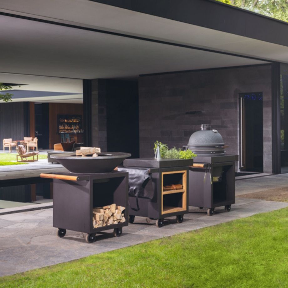 OFYR utekök i svart